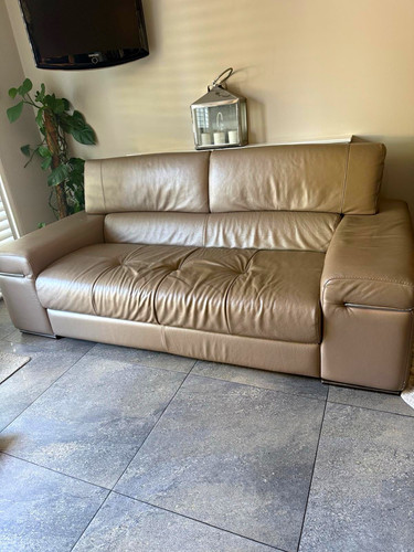 Natuzzi beige leather seater - 3,
